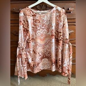 Lauren Conrad peach blouse with tie sleeves